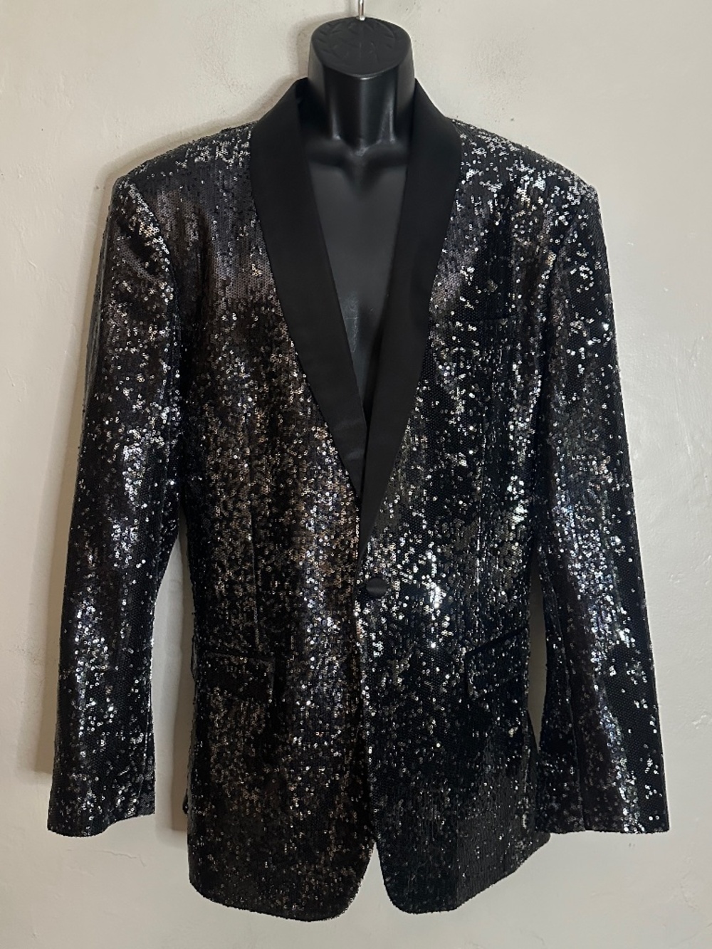 BLU Martini Sequined Blazer 2X ~US 46R Gently worn 100% polyester